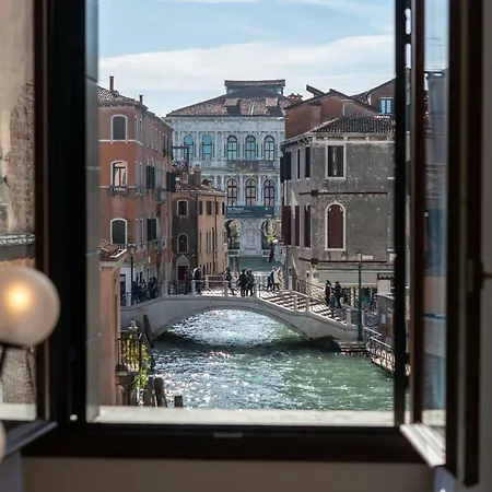 Lägenhet Palazzo Vendramin Costa *