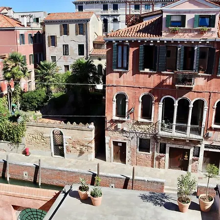 Lägenhet Palazzo Vendramin Costa Venedig