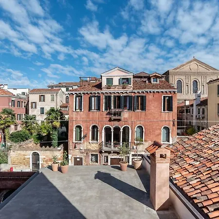 Palazzo Vendramin Costa Lägenhet
