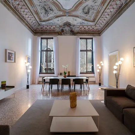 Lägenhet Palazzo Vendramin Costa *