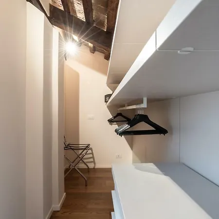 Palazzo Vendramin Costa Apartamento
