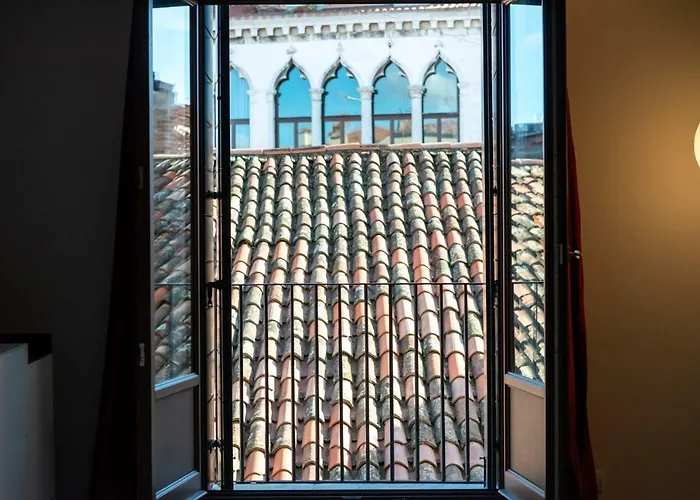 Palazzo Vendramin Costa 아파트