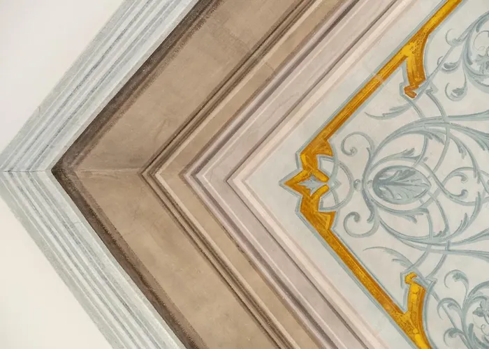 Palazzo Vendramin Costa *