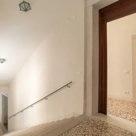 公寓 Palazzo Vendramin Costa *