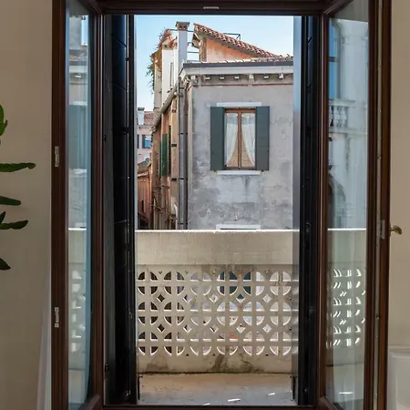Palazzo Vendramin Costa Apartamento *